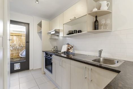 Photo of property in 3/58 Amaru Road, One Tree Hill, Auckland, 1061