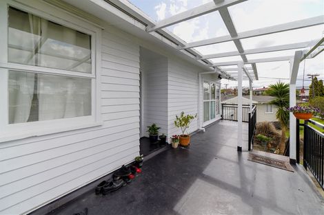 Photo of property in 63 Greenmeadows Avenue, Manurewa East, Auckland, 2102