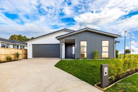 Photo of property in 2 Pommes Way, Silverdale, 0932