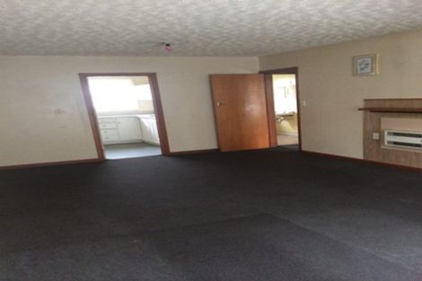 Photo of property in 2/33 Champion Street, Edgeware, Christchurch, 8013