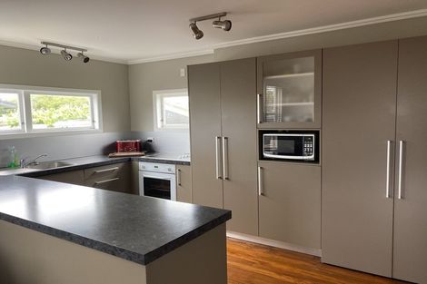 Photo of property in 41 Brookes Terrace, Waitara, 4320