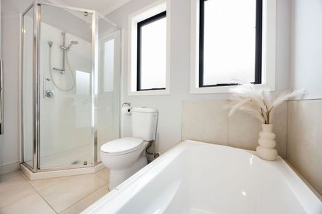 Photo of property in 4/23 Montgomery Crescent, Bader, Hamilton, 3206