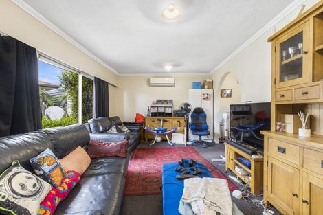 Photo of property in 4 Craig Place, Fairview Downs, Hamilton, 3214