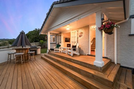 Photo of property in 55 Rautawhiri Road, Helensville, 0800