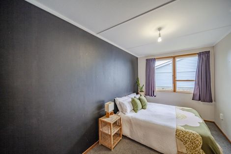 Photo of property in 12 Lake View Road, Waipukurau, 4200