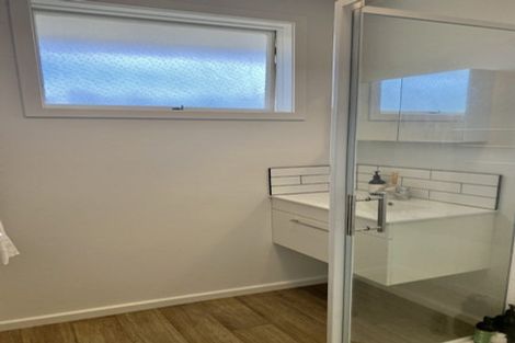 Photo of property in 1/172 Bowhill Road, New Brighton, Christchurch, 8083