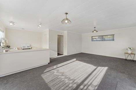 Photo of property in 31 Fitzroy Road, Fitzroy, New Plymouth, 4312
