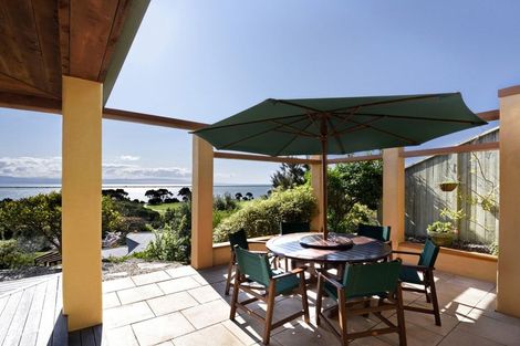 Photo of property in 17 Walters Bluff, Atawhai, Nelson, 7010