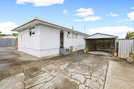 Photo of property in 34 Cramond Drive, Mangere East, Auckland, 2024