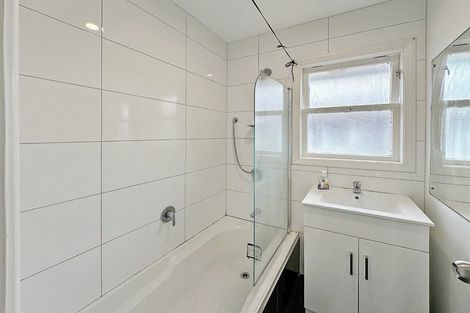 Photo of property in 11 Mcdougall Street, Manurewa East, Auckland, 2102