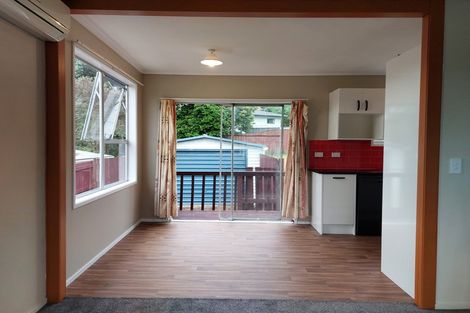 Photo of property in 4 Osman Street, Glen Eden, Auckland, 0602