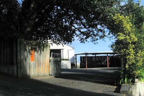 Photo of property in 126 Chaucer Road, Hospital Hill, Napier, 4110