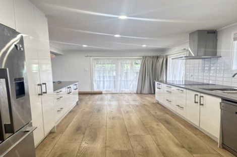 Photo of property in 217 Tripoli Road, Point England, Auckland, 1072