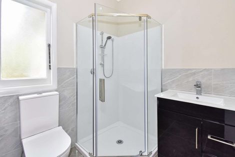 Photo of property in 79c Russell Road, Manurewa, Auckland, 2102