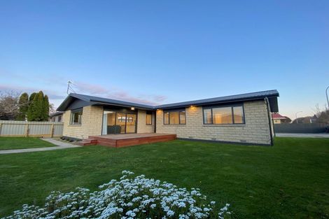 Photo of property in 143 Great North Road, Winton, 9720