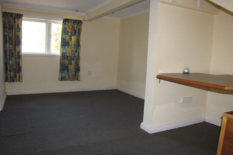 Photo of property in 1/3 Aorangi Place, Birkenhead, Auckland, 0626