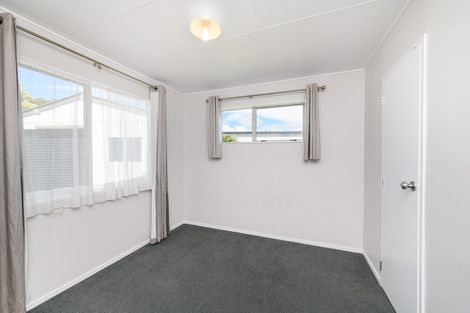 Photo of property in 36 Acacia Street, Kelvin Grove, Palmerston North, 4414