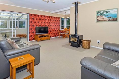 Photo of property in 28 Infidel Place, Torbay, Auckland, 0630