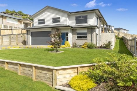 Photo of property in 111 Oteki Park Drive, Welcome Bay, Tauranga, 3112