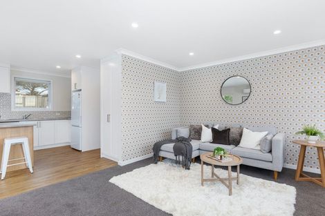 Photo of property in 5 Kaituna Street, Waitangirua, Porirua, 5024