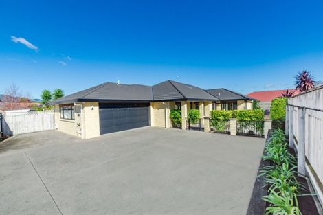 Photo of property in 7 Consort Close, Paraparaumu Beach, Paraparaumu, 5032