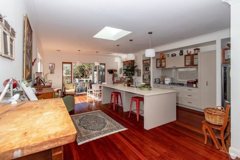Photo of property in 79 Avondale Road, Taradale, Napier, 4112