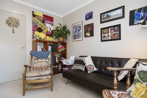 Photo of property in Waterview Estate, 53/4 Greystone Place, Omokoroa, 3114