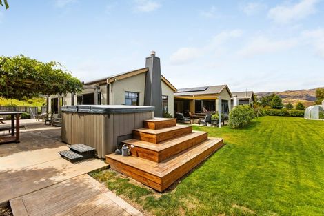 Photo of property in 57 Hall Road, Bannockburn, Cromwell, 9384