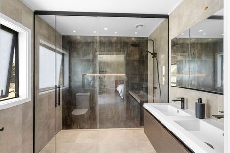 Photo of property in 324 Kimberley Road, Levin, 5571