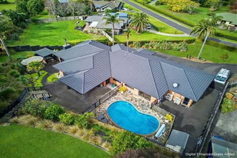 Photo of property in 14 Jenny Lane, Waiuku, 2123