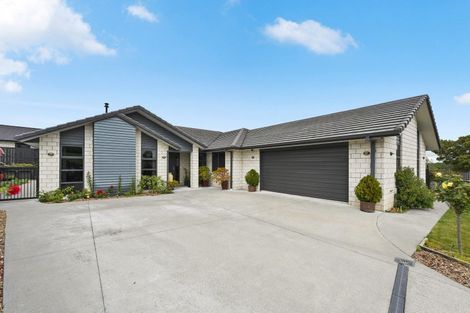 Photo of property in 43 Carlingford Rise, Dinsdale, Hamilton, 3204