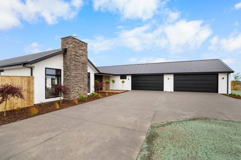 Photo of property in 49 Kingsdowne Drive, West Melton, 7618