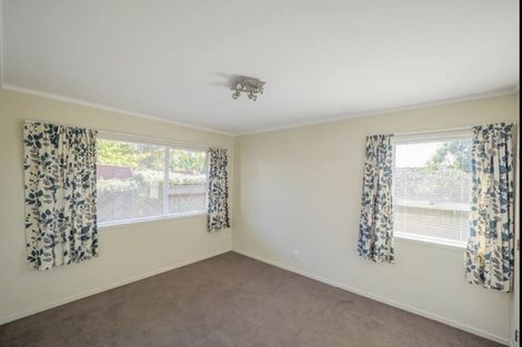 Photo of property in 1/6 Pamela Place, New Lynn, Auckland, 0600