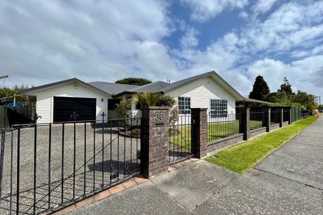 Photo of property in 36 Henley Street, Westport, 7825