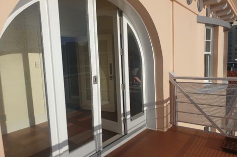 Photo of property in Inverleith Apartments, 5/306 Oriental Parade, Oriental Bay, Wellington, 6011