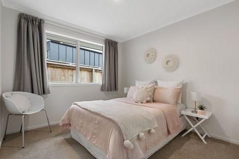 Photo of property in 10 Richardson Road, Omokoroa, 3114