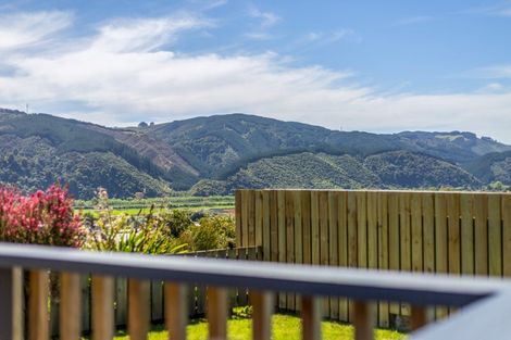 Photo of property in 1 Dunleith Grove, Silverstream, Upper Hutt, 5019