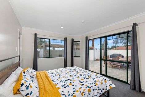 Photo of property in 2 Nautilus Drive, Papamoa Beach, Papamoa, 3118