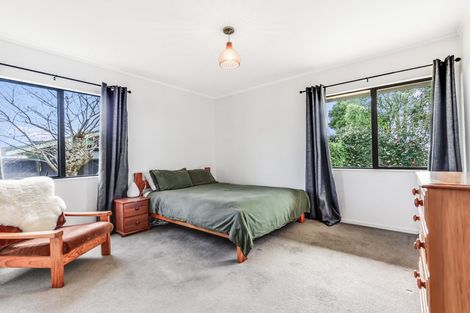 Photo of property in 19 Northview Lane, Nawton, Hamilton, 3200