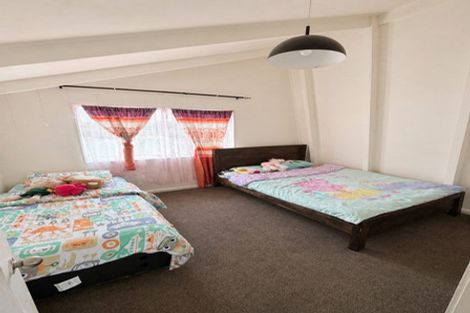 Photo of property in 32 Vimy Place, Mangere, Auckland, 2022