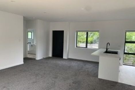 Photo of property in 2/44 Stanley Road, Glenfield, Auckland, 0629