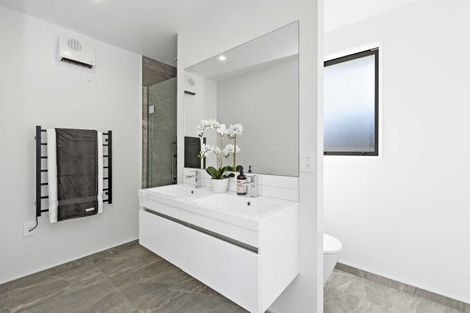 Photo of property in 11 Tulett Park Drive, Casebrook, Christchurch, 8051