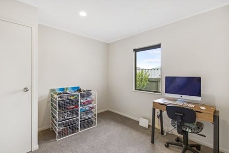 Photo of property in 97h Settlement Road, Papakura, 2110