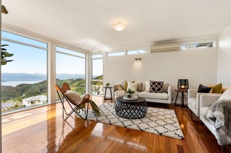 Photo of property in 22 Rajkot Terrace, Broadmeadows, Wellington, 6035