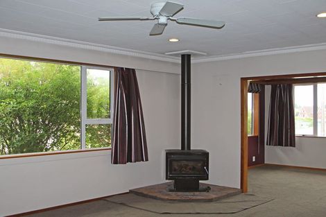 Photo of property in 14 Arthur Street, Holmes Hill, Oamaru, 9401