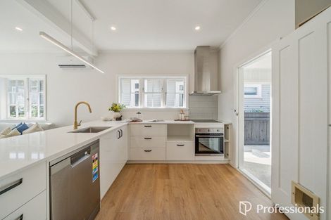 Photo of property in 12 Trafalgar Street, Waiwhetu, Lower Hutt, 5010