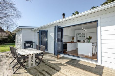 Photo of property in 114 Aerodrome Road, Dannevirke, 4972