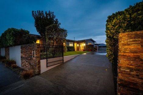 Photo of property in 3 Rodeo Drive, Kelvin Grove, Palmerston North, 4414