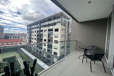 Photo of property in Sanctum Apartment, 10 Ebor Street, Te Aro, Wellington, 6011