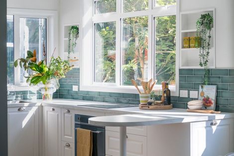 Photo of property in 15 Duppa Street, Berhampore, Wellington, 6023